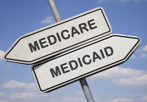 Medicare Vs Medicaid Signs