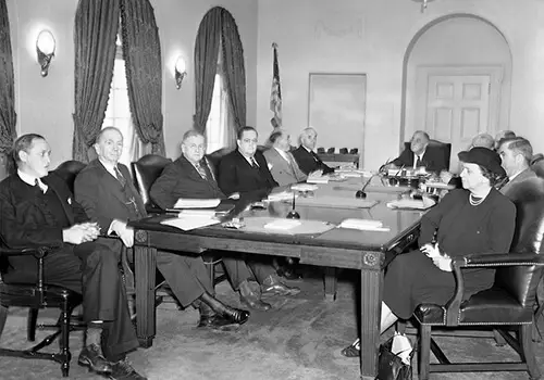 Roosevelt Meets With His Cabinet 1938