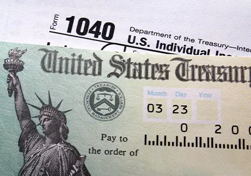 Tax Return Check On 1040 Form Background