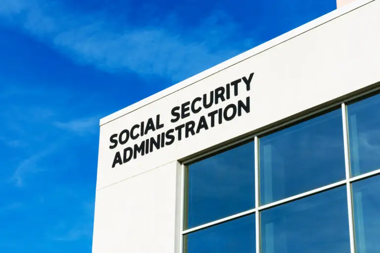 Are Social Security Offices Open Today? 2022 Holidays & Events