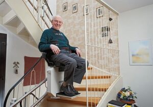 does medicare cover stair lifts